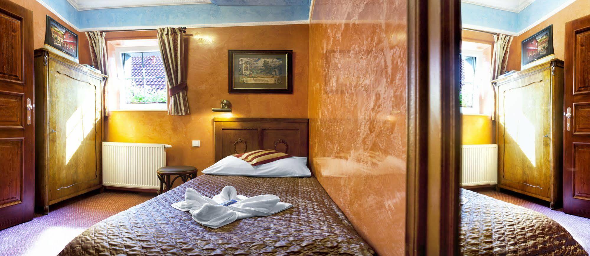Hotel Karlstejn & Spa Экстерьер фото